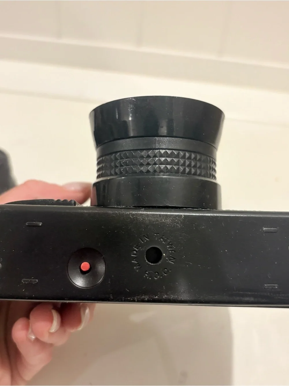 LT-002 Black 35mm Film Camera with Carry Case